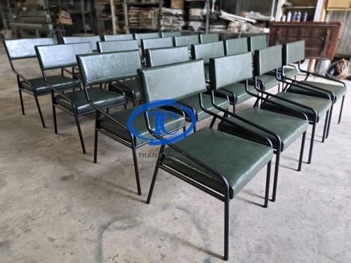 Ghế Cafe Chân Sắt Có Tay Vịn Bọc Nệm Da TC-02