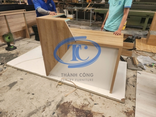 Quầy tính tiền 150x60 QUAY-03